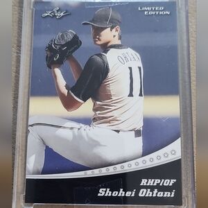 Leaf Limited Edition Shohei Ohtani  ROOKIE Baseball Card.